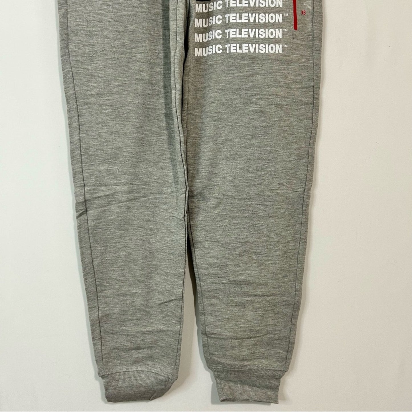 MTV Women’s Casual Drawstring Joggers MTV Leopard Print Logo Grey New with Tags