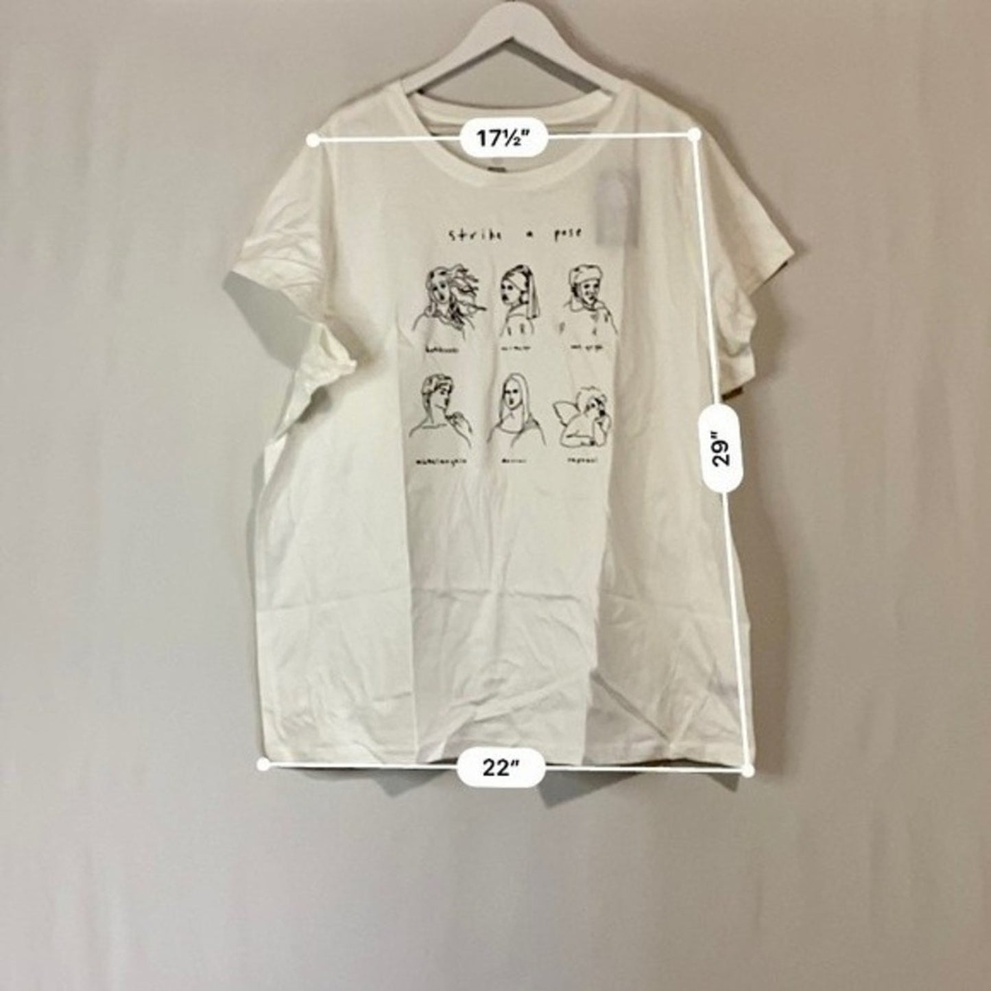 Universal Thread Women’s Strike a Pose Artist Short Sleeve Graphic Tee White NWT