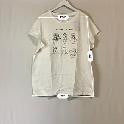 Universal Thread Women’s Strike a Pose Artist Short Sleeve Graphic Tee White NWT