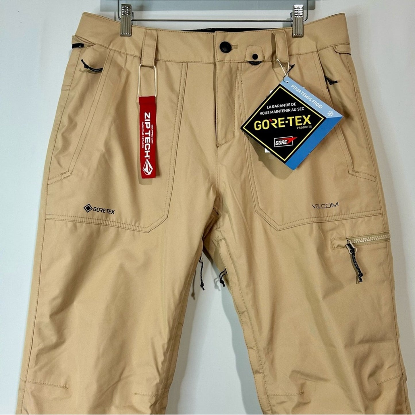 Volcom Women’s Knox Insulated Gore-Tex Snowboard Pants Sand Tan Size Large NWT