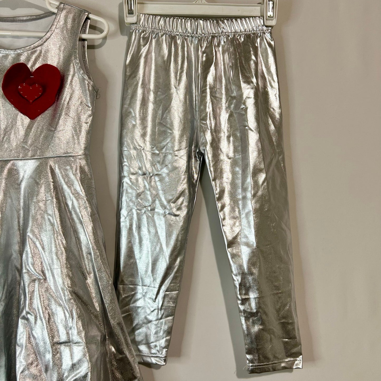 Luckygal Kids Tin Girl Costume Silver Size Small EUC Light-Up Heart Metallic