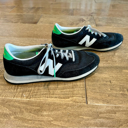 New Balance Women’s 620 Sneakers Black White Size 10 EUC