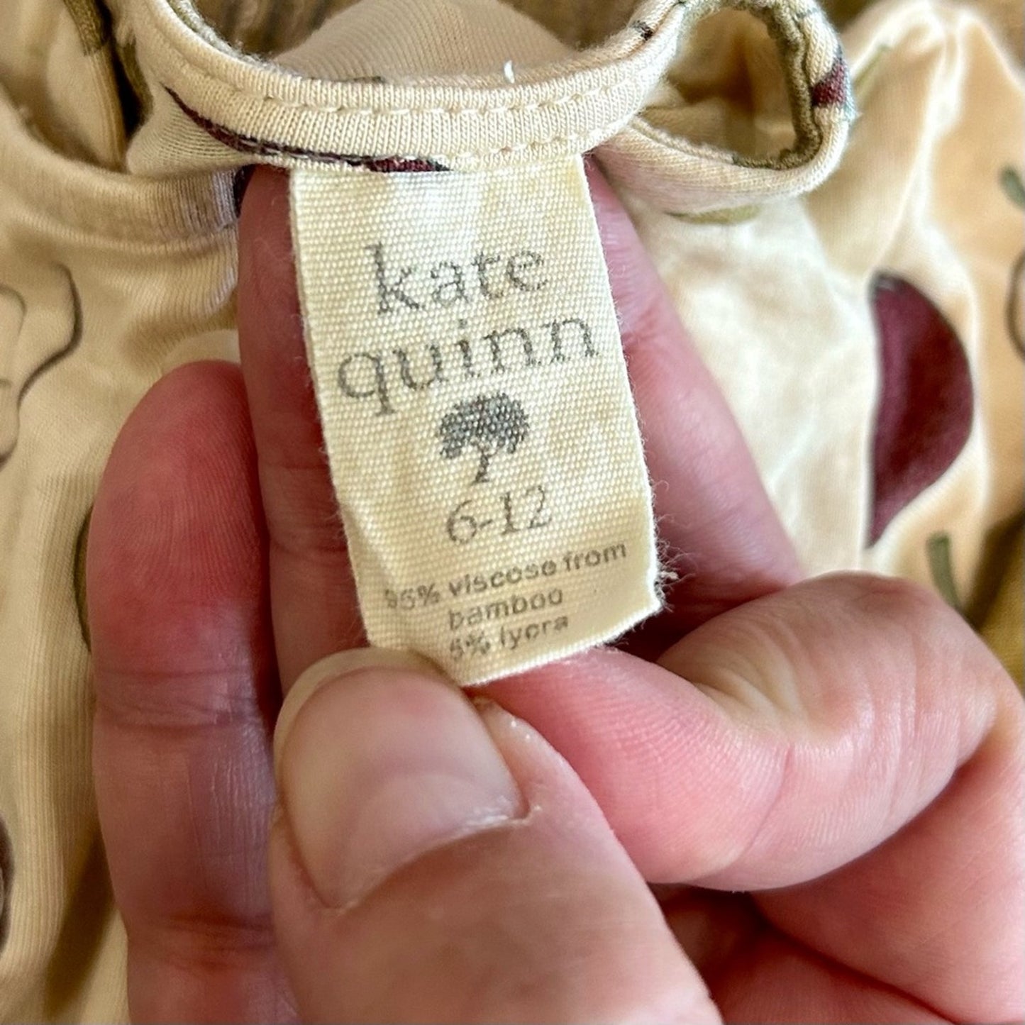 Kate Quinn Infant Girls Long Sleeve Side Ruffle Bubble Apple Romper 6-12 M EUC