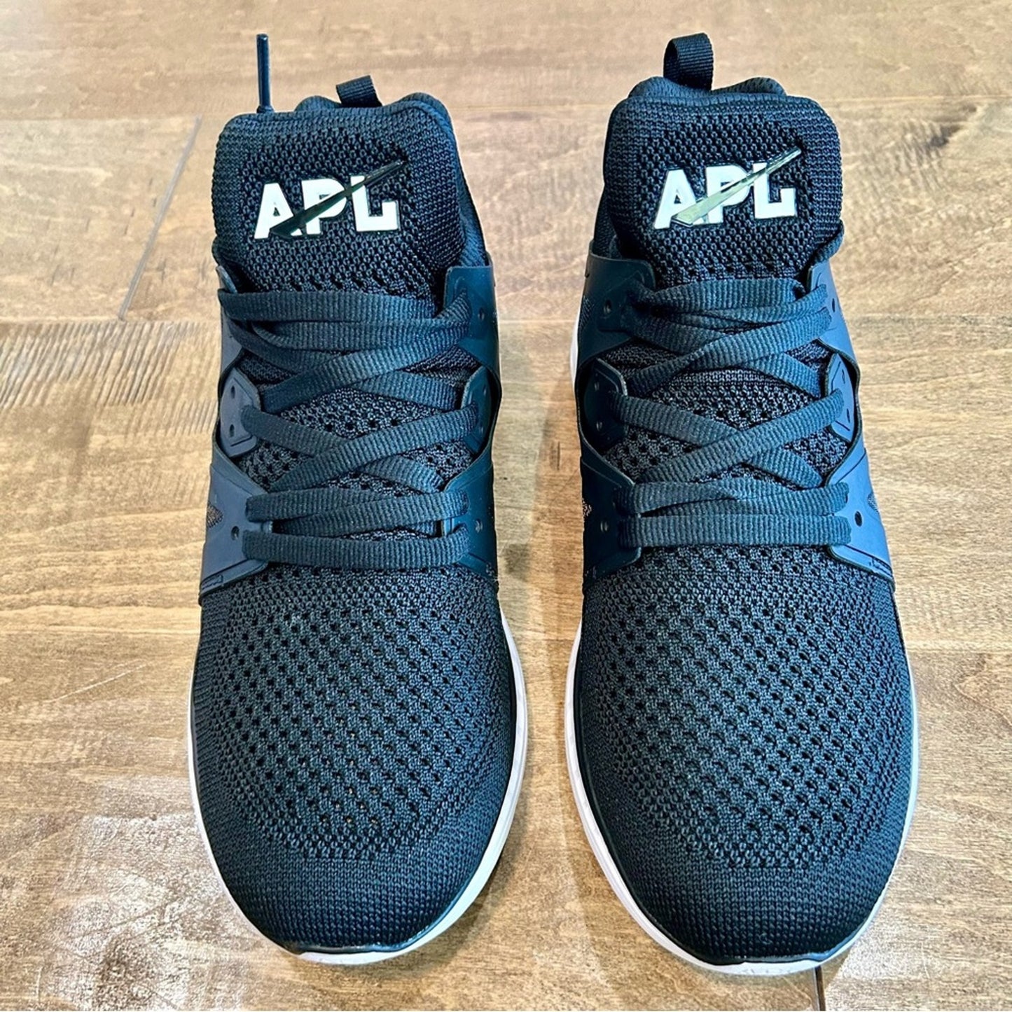 APL Athletic Propulsion Labs Women’s Ascend Shoes Black White Size 6.5 Brand New