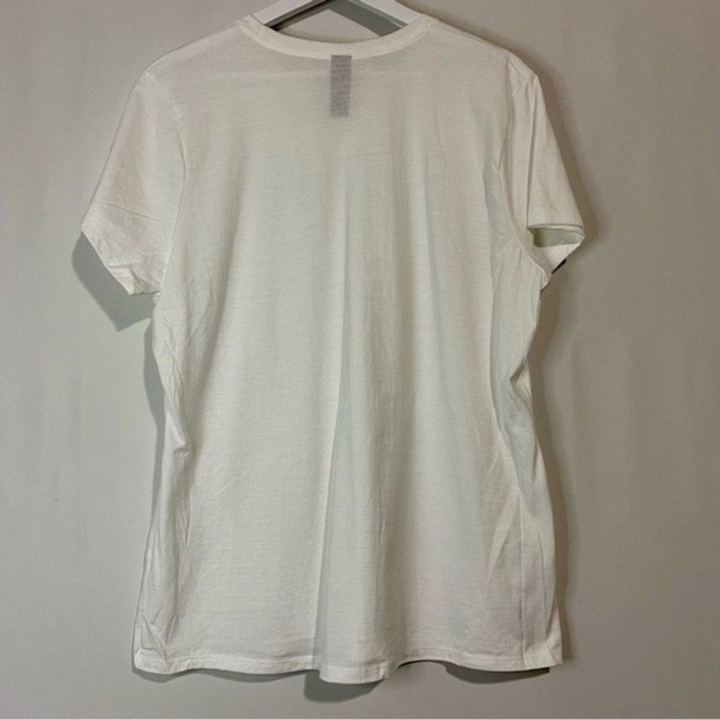 Hanes Nano-T Women’s Casual Crewneck Short Sleeve Tee Shirt White Size XL NWOT