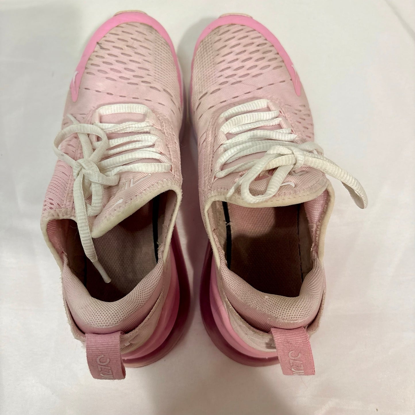 Nike Girls Youth Air Max 270 Pink Foam Sneakers Size 4Y Running Shoes EUC