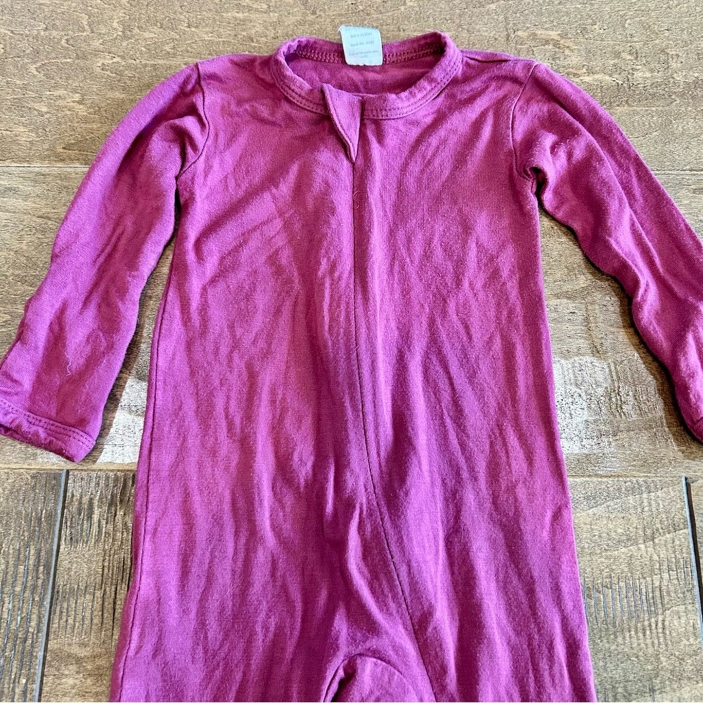 Kate Quinn Infant Girls Long Sleeve Footie Sleeper Raspberry Size 3-6 M EUC Cute