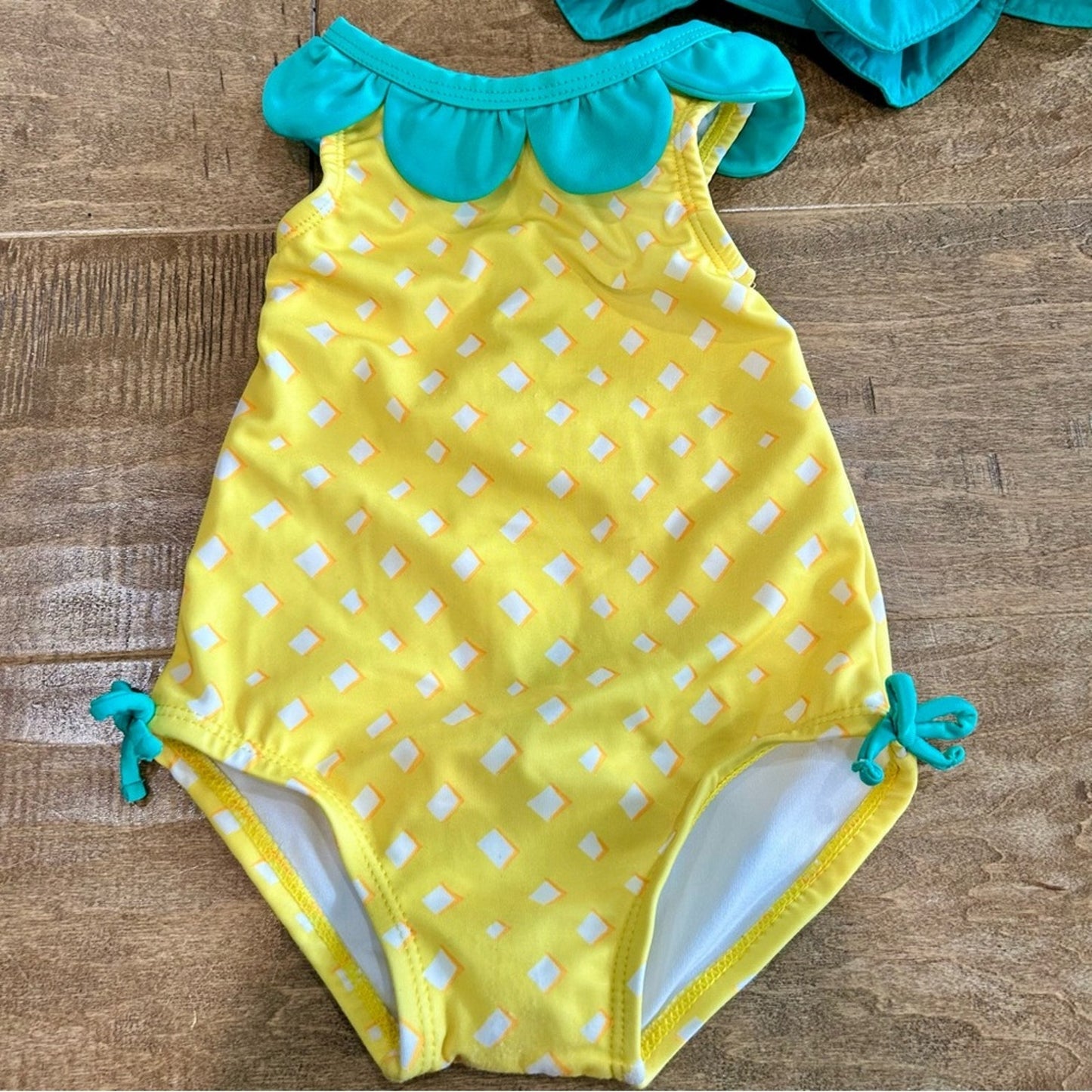 Gymboree Toddler Girls Print Ruffle One Piece Swimsuit w/ Hat Yellow 12-18 M EUC