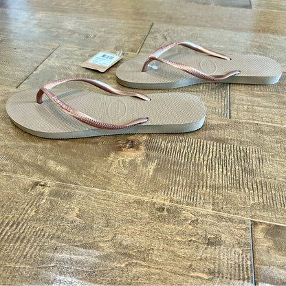 Havaianas Women’s Metallic Slim Summer Bliss Flip Flops Rose Gold Size 11 / 12