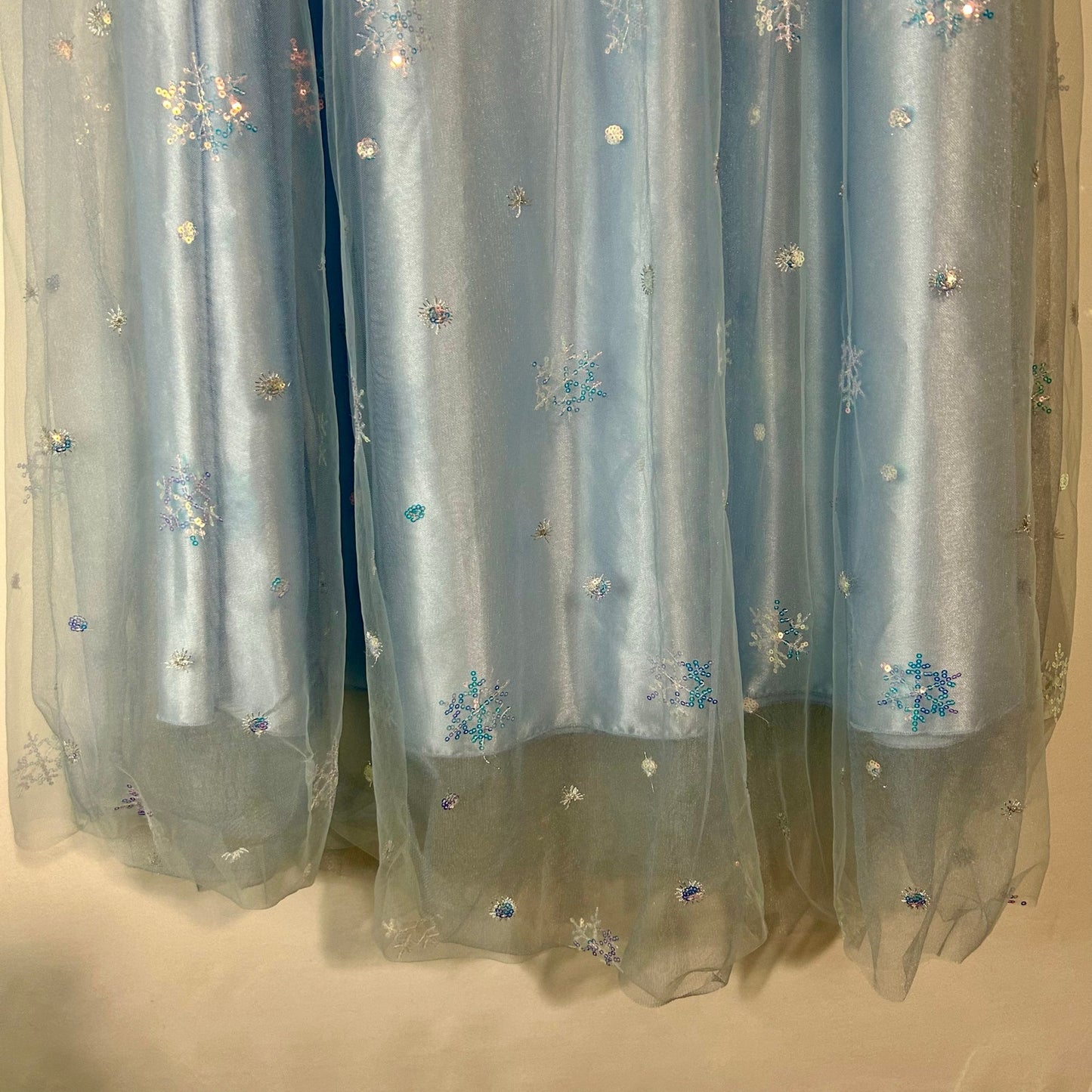 EleStory Women’s Tulle Snowflake Sequin Maxi Skirt Light Blue Size Small NWT