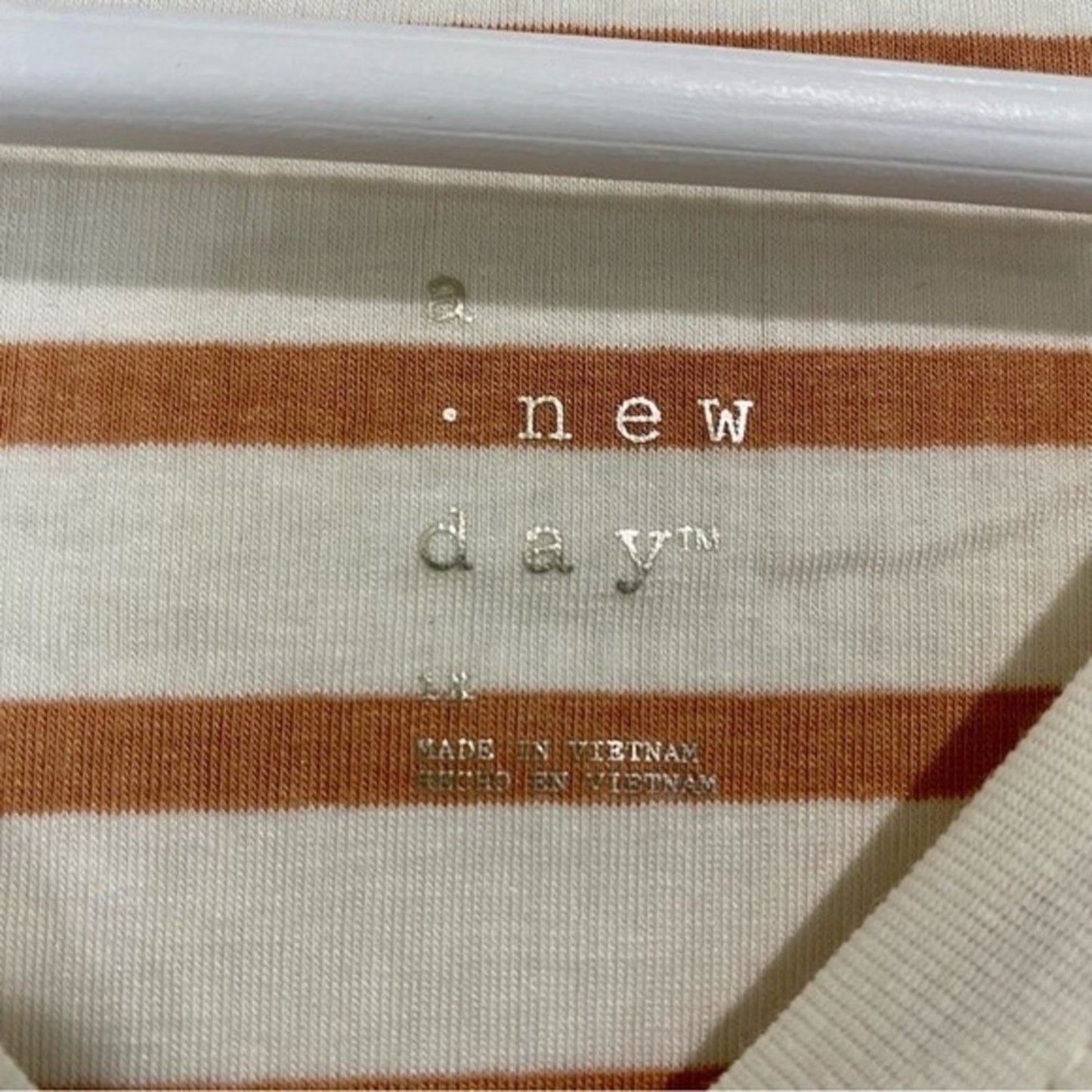 A New Day Women’s Round Neck Ribbed Short Sleeve Tee Brown & White Stripe NWT