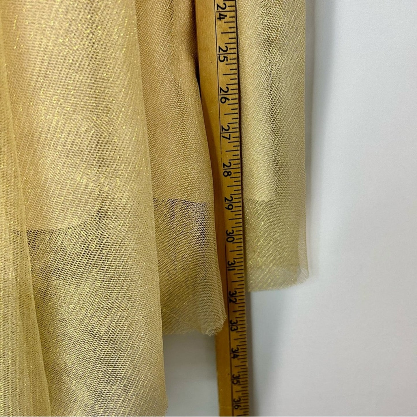 Ele Story Women’s Shimmer Tulle Lined Midi Skirt Gold Size Small EUC Girly Flowy